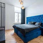 The Rabbit Hole Antwerp - Romantic Apartment With Adult Playroom